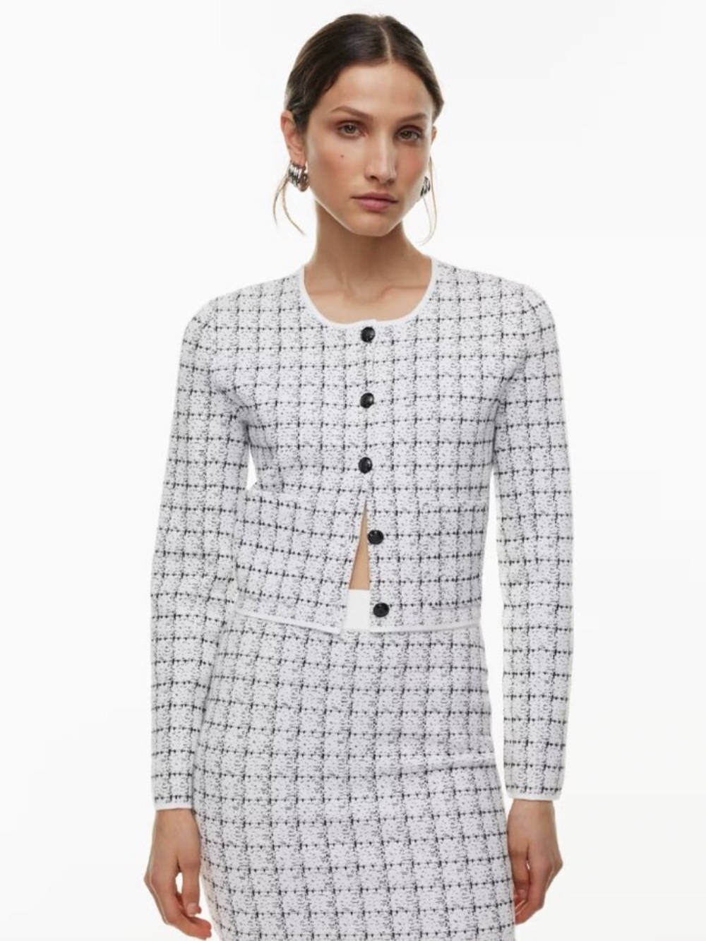 2 set Aritzia Babaton Gallerist Skirt + Notable Cardigan NWOT White Black XL